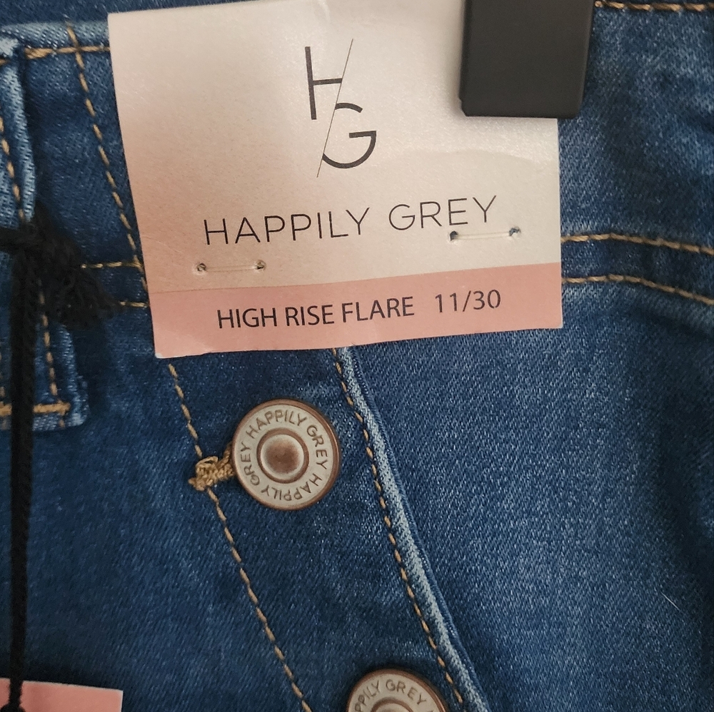 Happily Grey High Rise Flare Jeans With Pork Chop Pockets With Buttons NWT 11 - Picture 2 of 5
